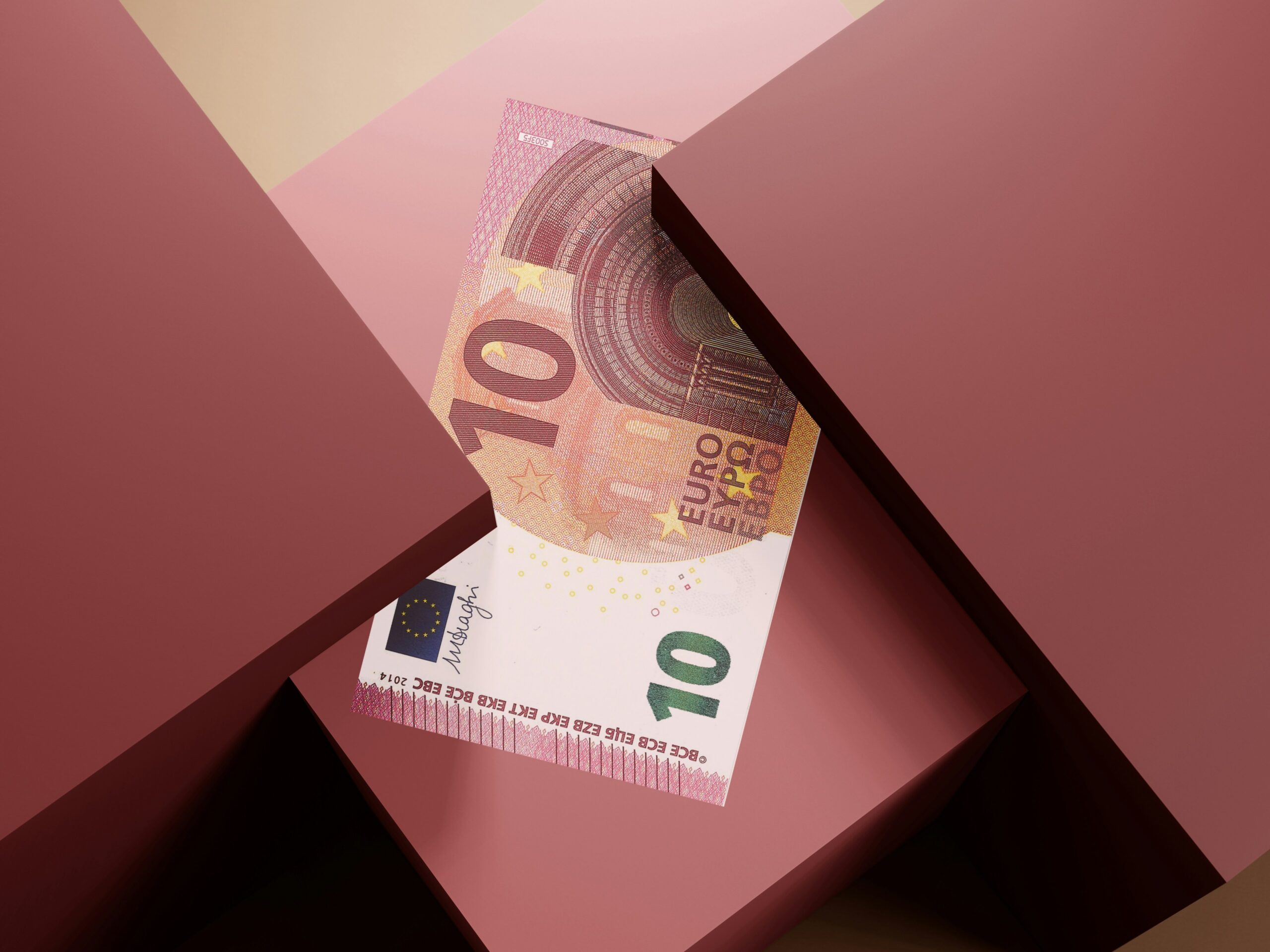 How Foreign Entrepreneurs Can Simplify EU VAT Compliance with the OSS System